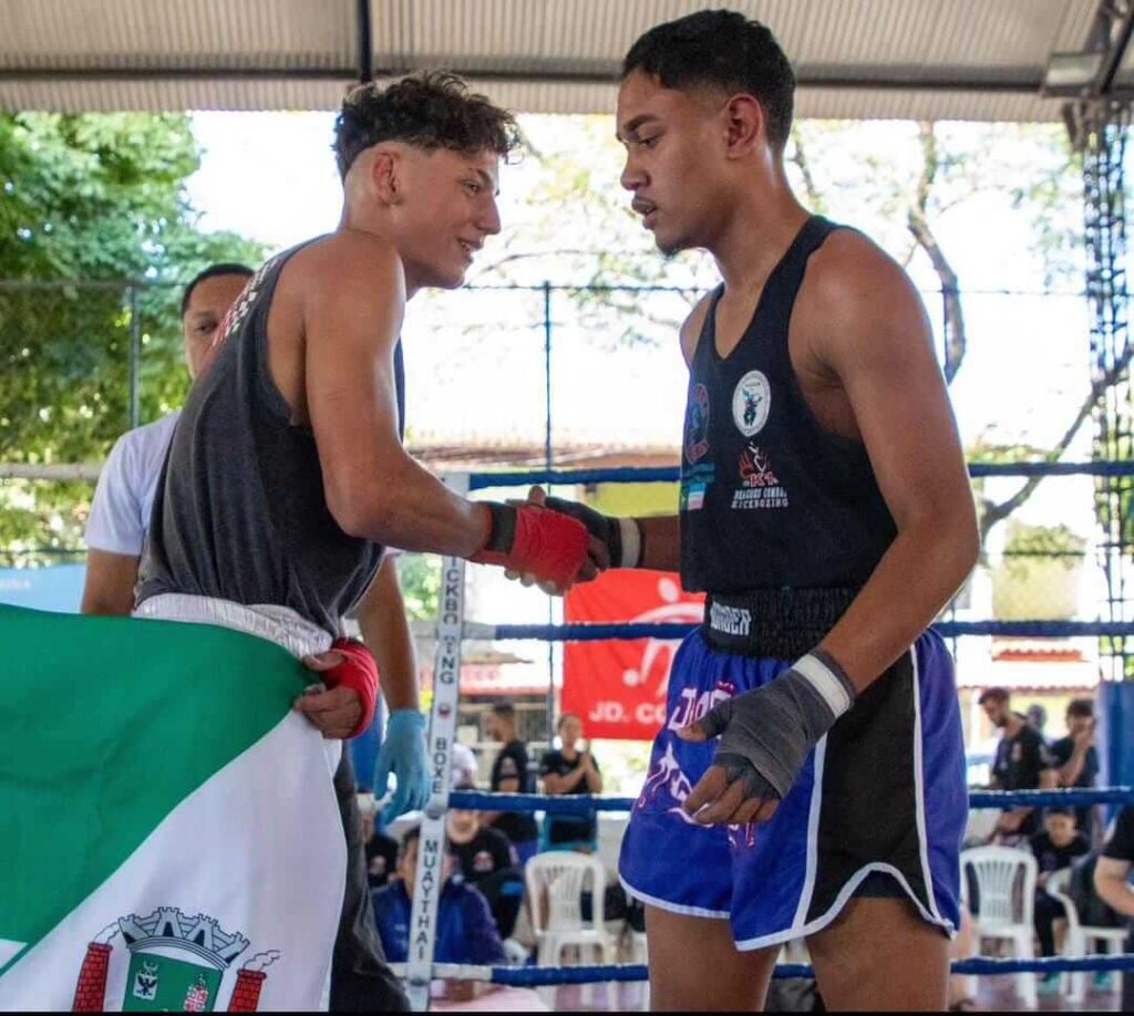 Breno Soares (São Paulo) Vs YanLucas( Espírito santo)copa Brasil no Espírito Santo. LUTA DE BOXE 03 Breno Soares (São Paulo) Vs YanLucas( Espírito santo)copa Brasil no Espírito Santo. LUTA DE BOXE 03