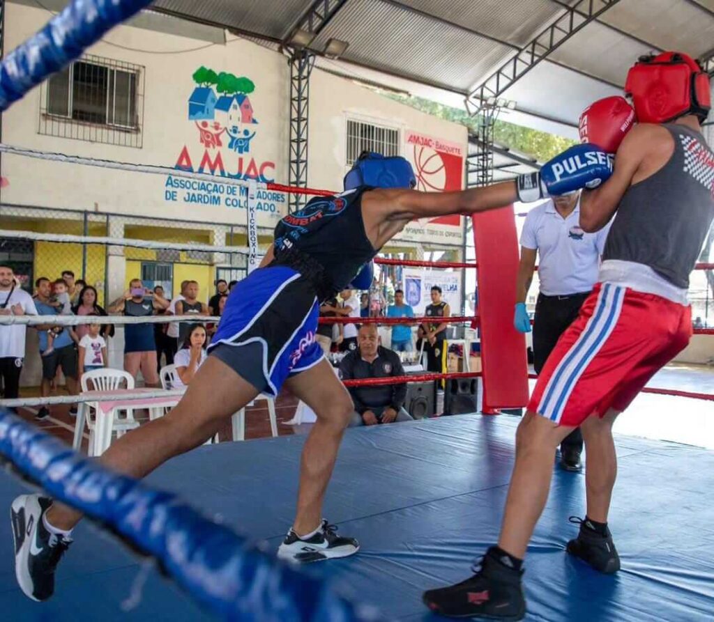 Breno Soares (São Paulo) Vs YanLucas( Espírito santo)copa Brasil no Espírito Santo. LUTA DE BOXE 04 Breno Soares (São Paulo) Vs YanLucas( Espírito santo)copa Brasil no Espírito Santo. LUTA DE BOXE 04